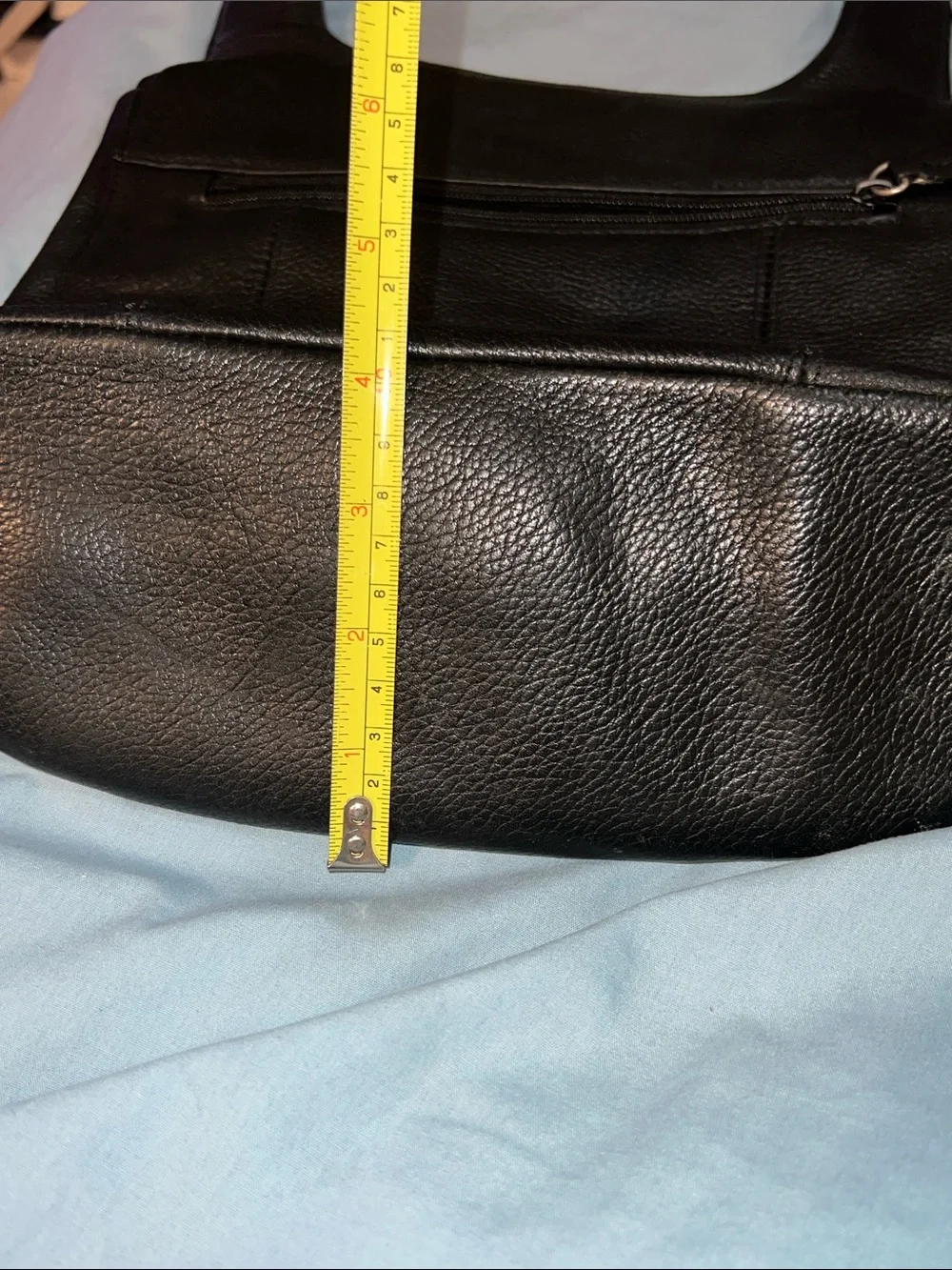 Vintage Tignanello Black Leather Shoulder Bag Flap Hobo Zipper Pocket